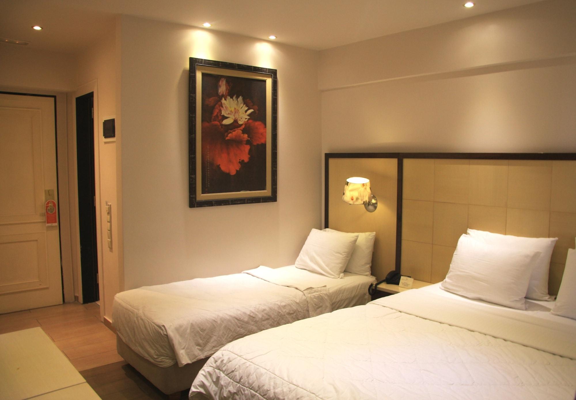 Piraeus City Hotel 3* Πειραιάς